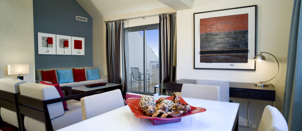 Elviria Hills Living Aparthotel Μαρμπέλλα Εξωτερικό φωτογραφία